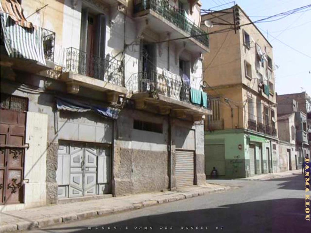 rue Rabelais 17.JPG